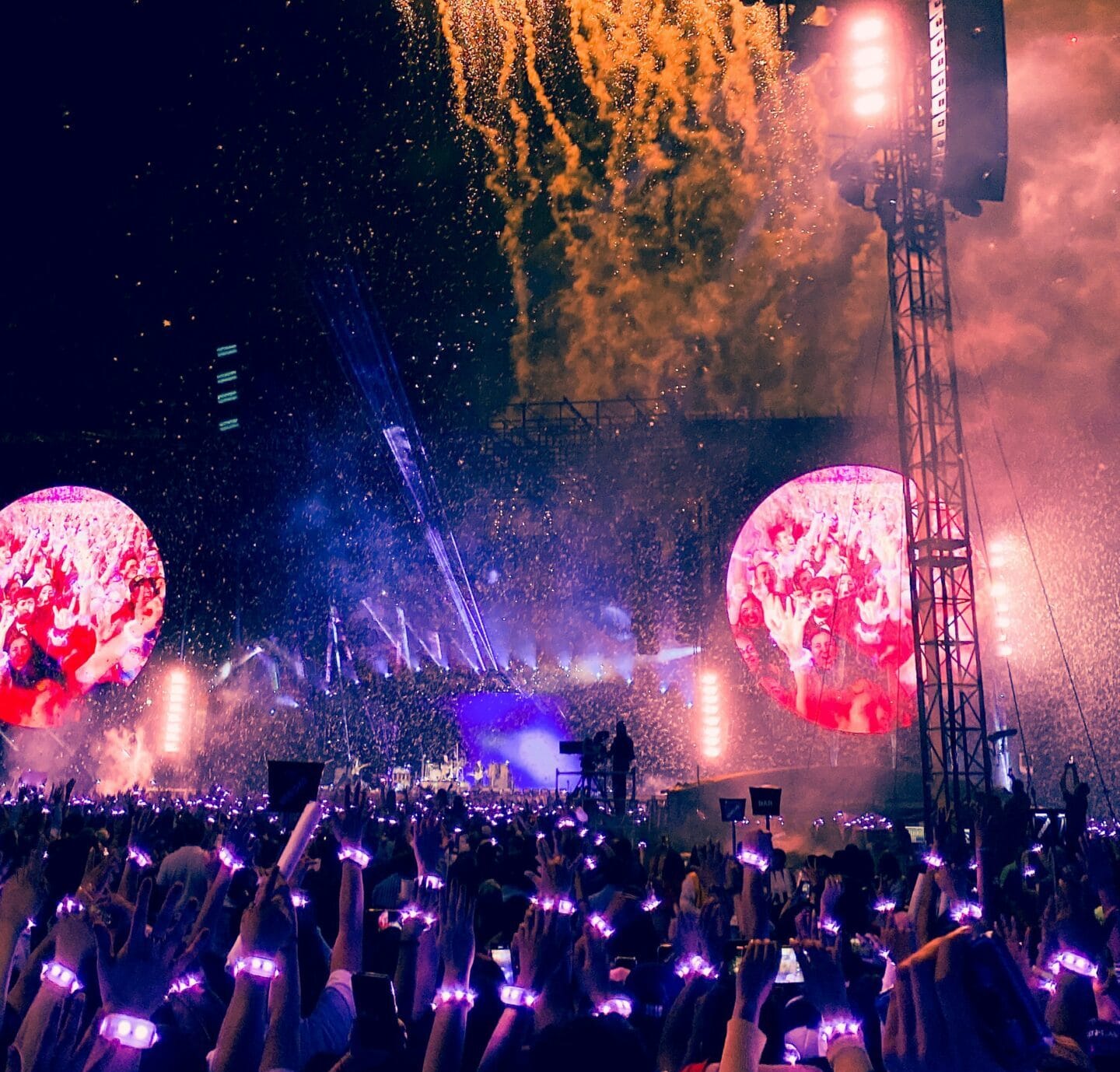 Der Coldplay-Konzert Kiss-Cam Vorfall: Ein unterhaltsamer Moment oder ein Missgeschick?